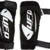 UFO SPARTAN KNEE GUARD 1 UFO SPARTAN KNEE GUARD -Volcom Negozio 21342 3869 0 0