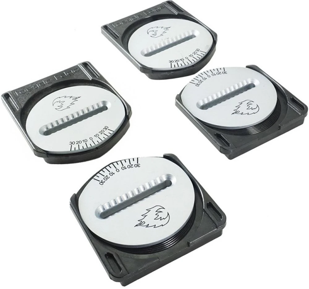 SPARK PUCKS 3 SPARK PUCKS